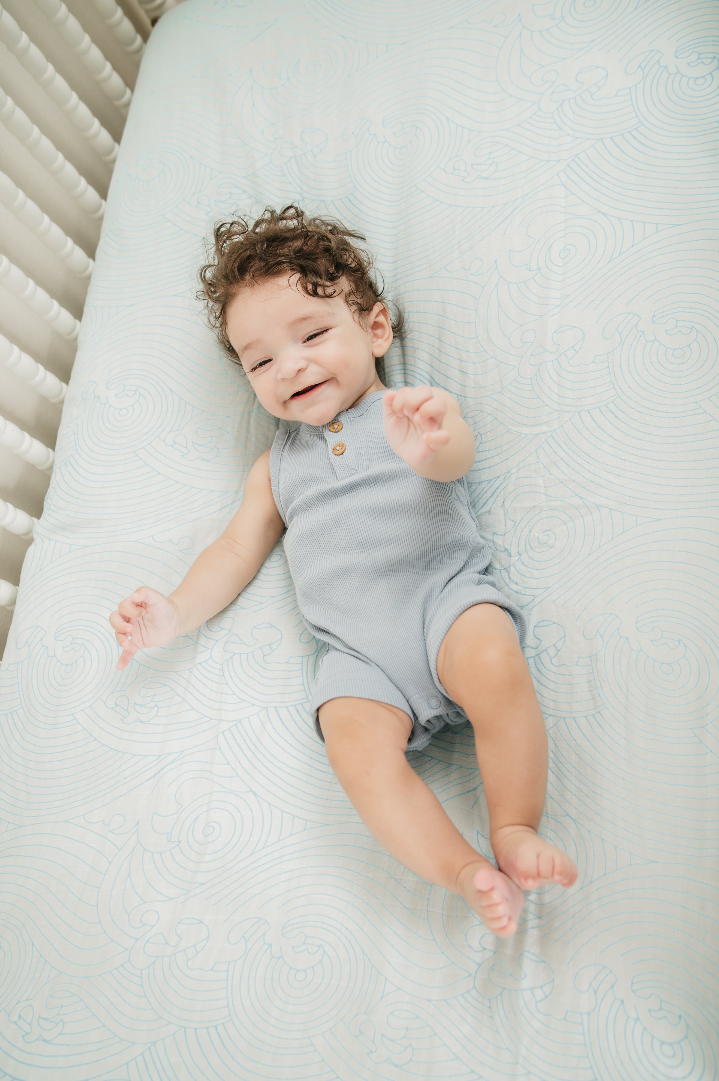 Organic Crashing Sea Waves Bamboo Cotton Blend Crib Sheet